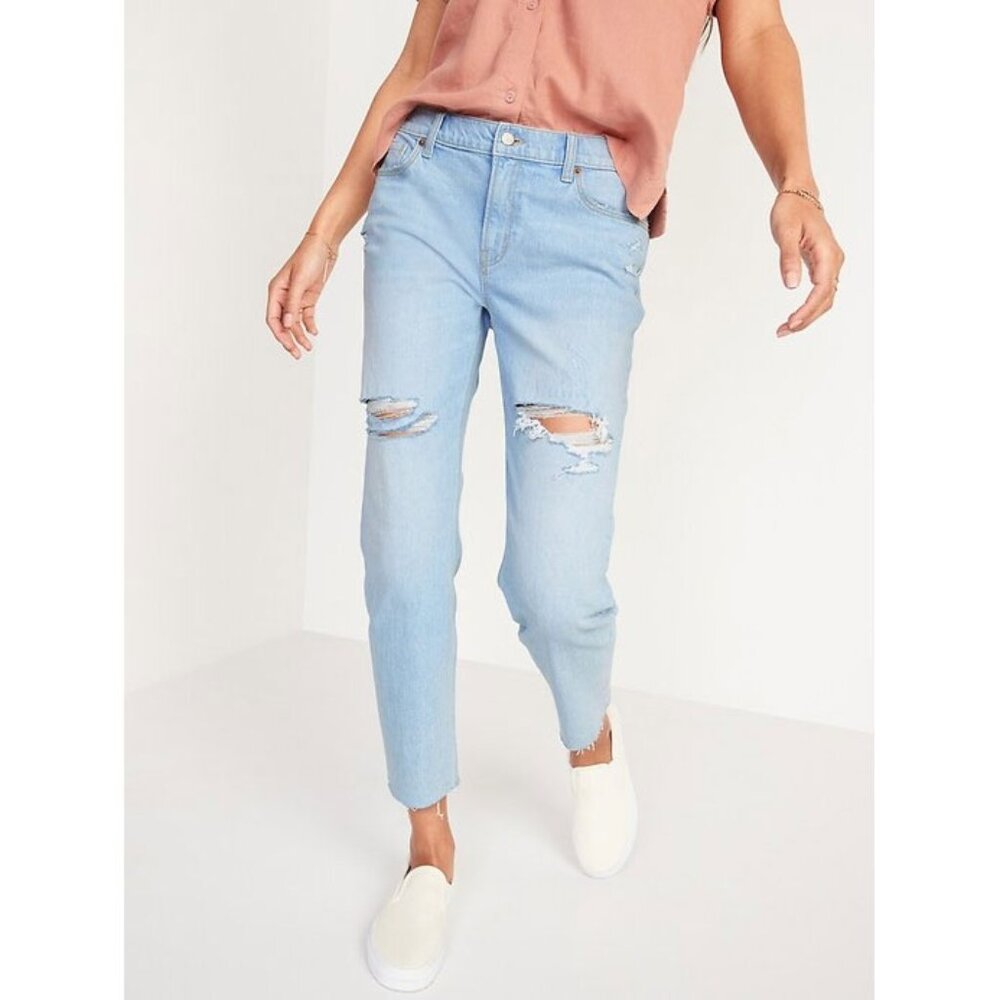 Mid-Rise Boyfriend Straight Ripped Jeans